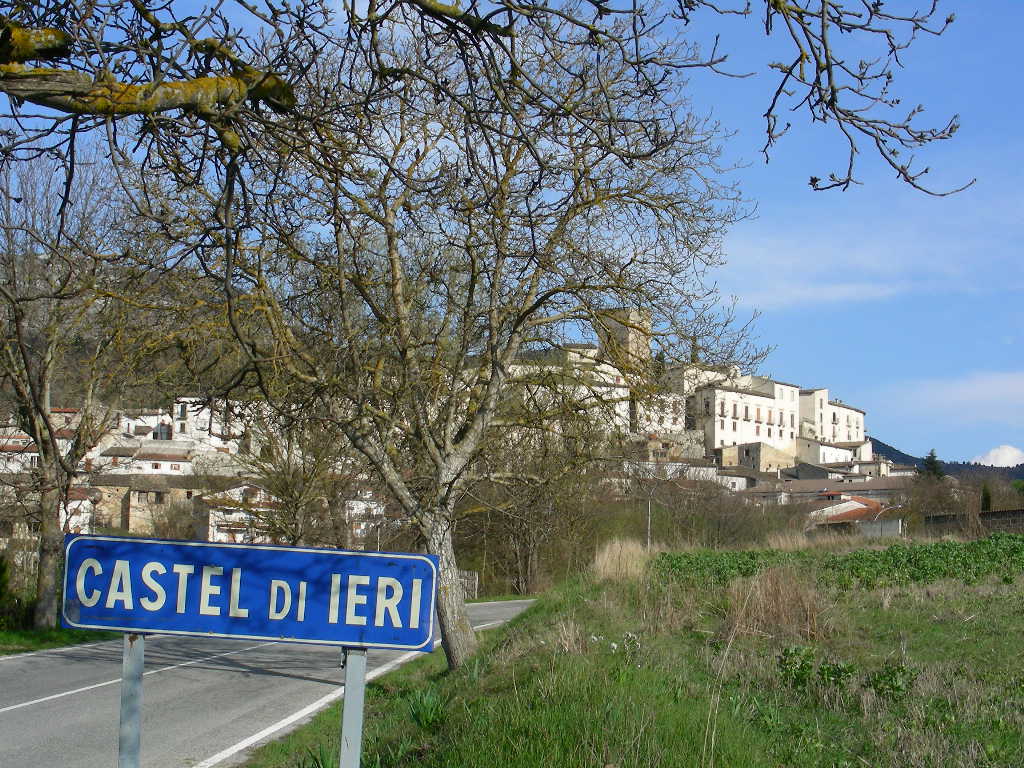 Valle Subequana ... e Castel Di Ieri  in Abruzzo